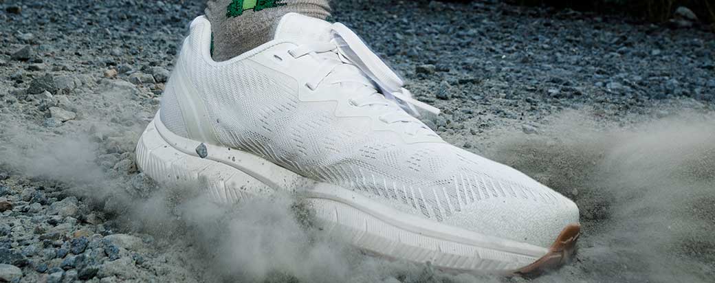 Wide toe box, zero-drop shoes